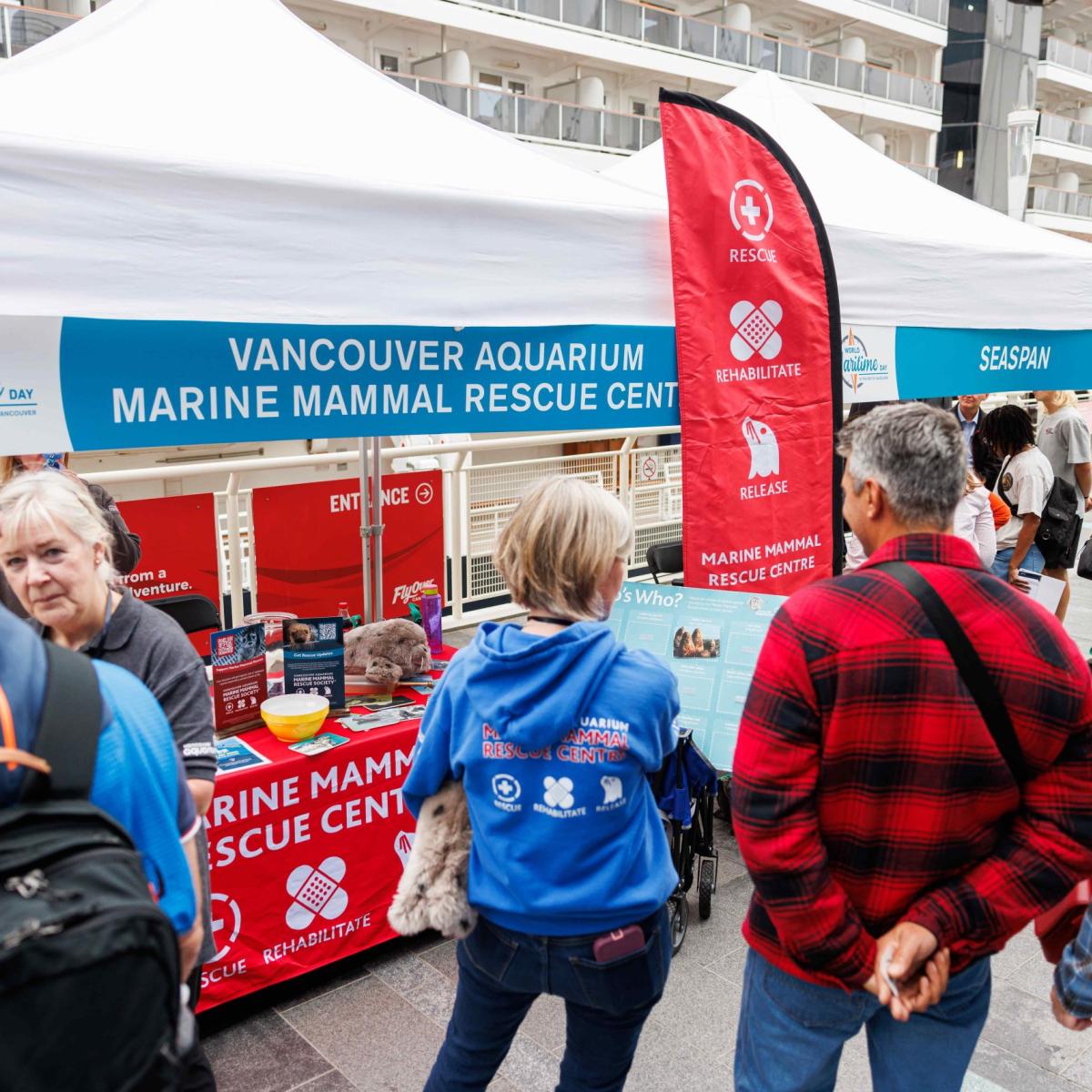 Stand du centre de sauvetage des mammifères marins de Vancouver au Port Day